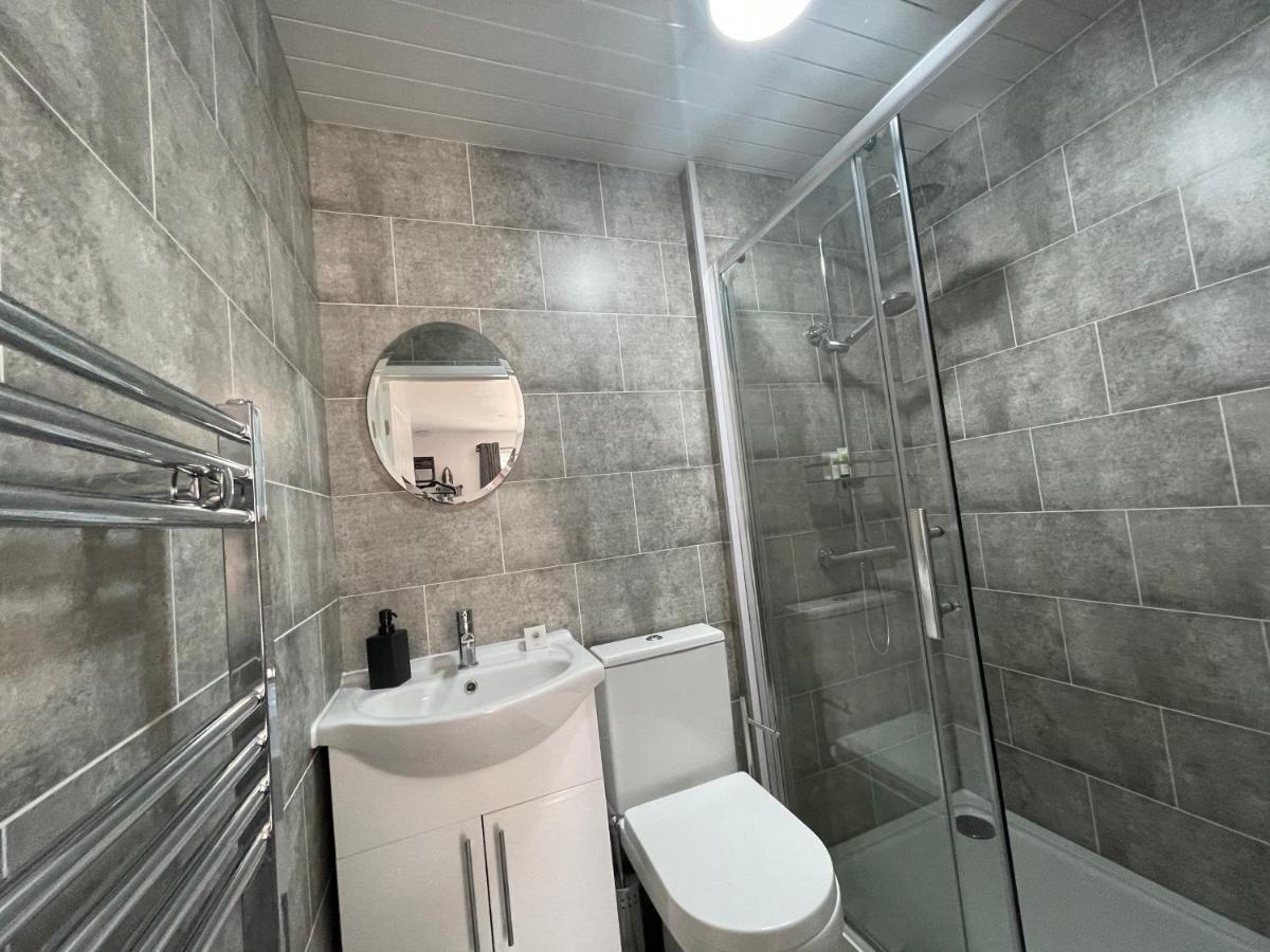 キッドリントン Rokna Bed & Breakfast エクステリア 写真